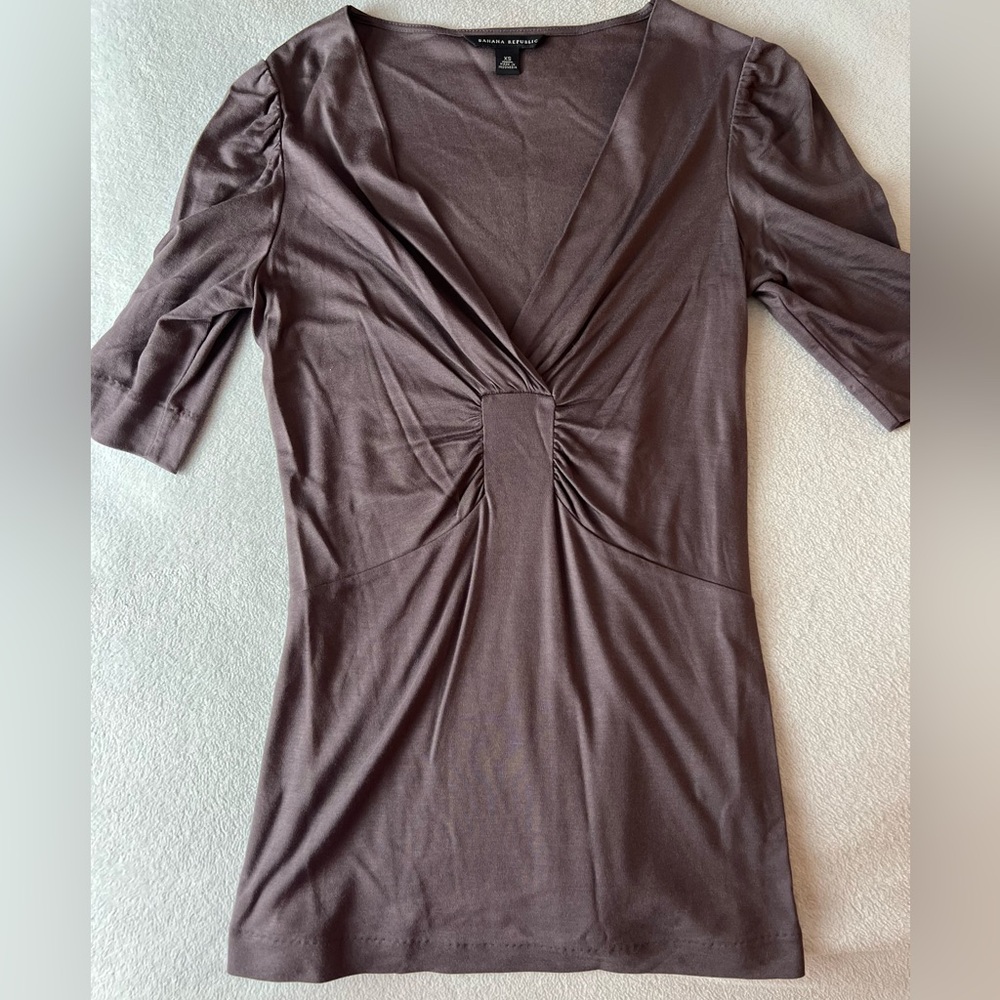 Banana Republic Gray Top
